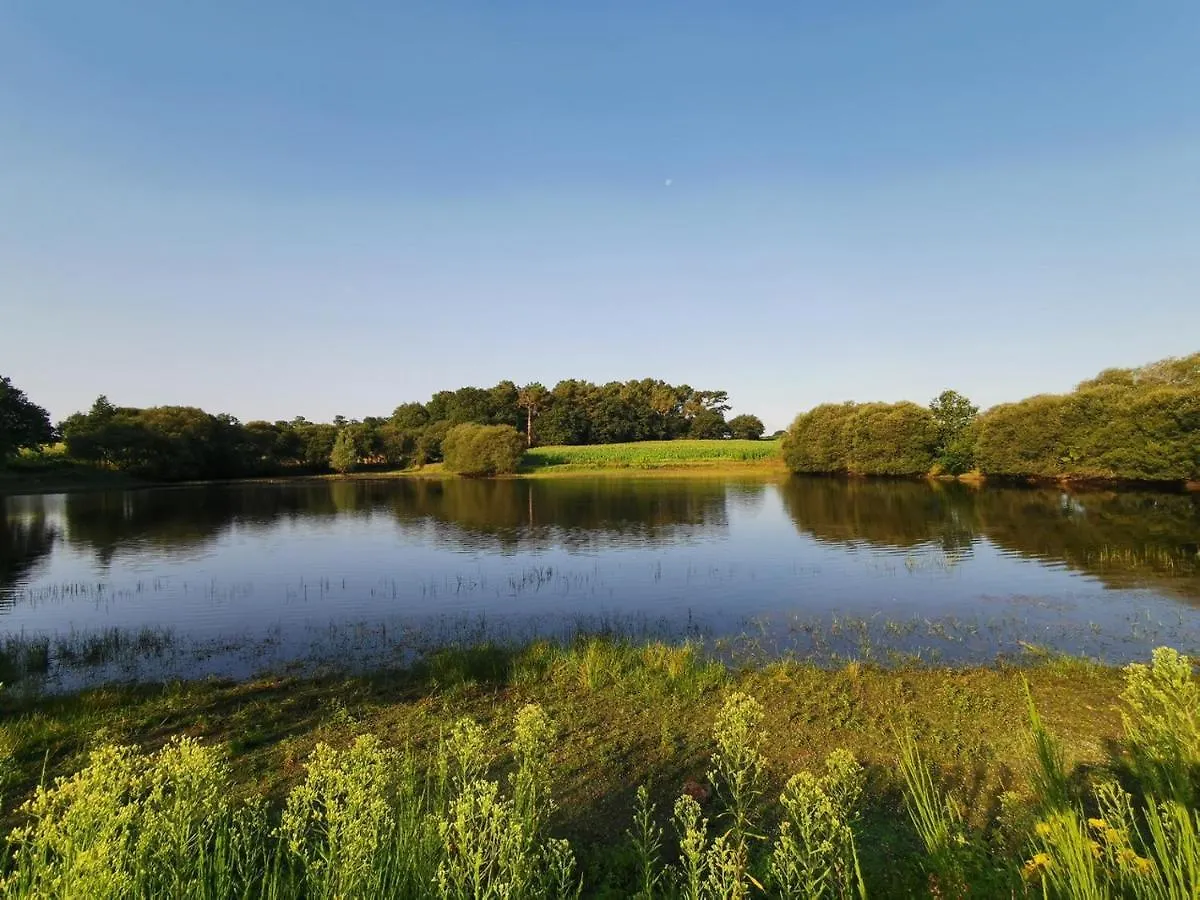 Le Domaine De La Hechaie Marzan Holiday park