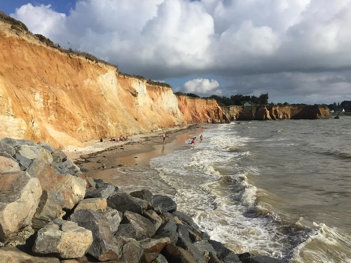 Le Domaine De La Hechaie Marzan France